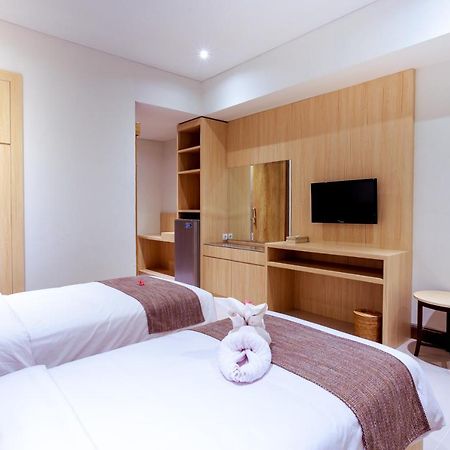 Lega Legi Town House Seminyak By The Lavana Экстерьер фото