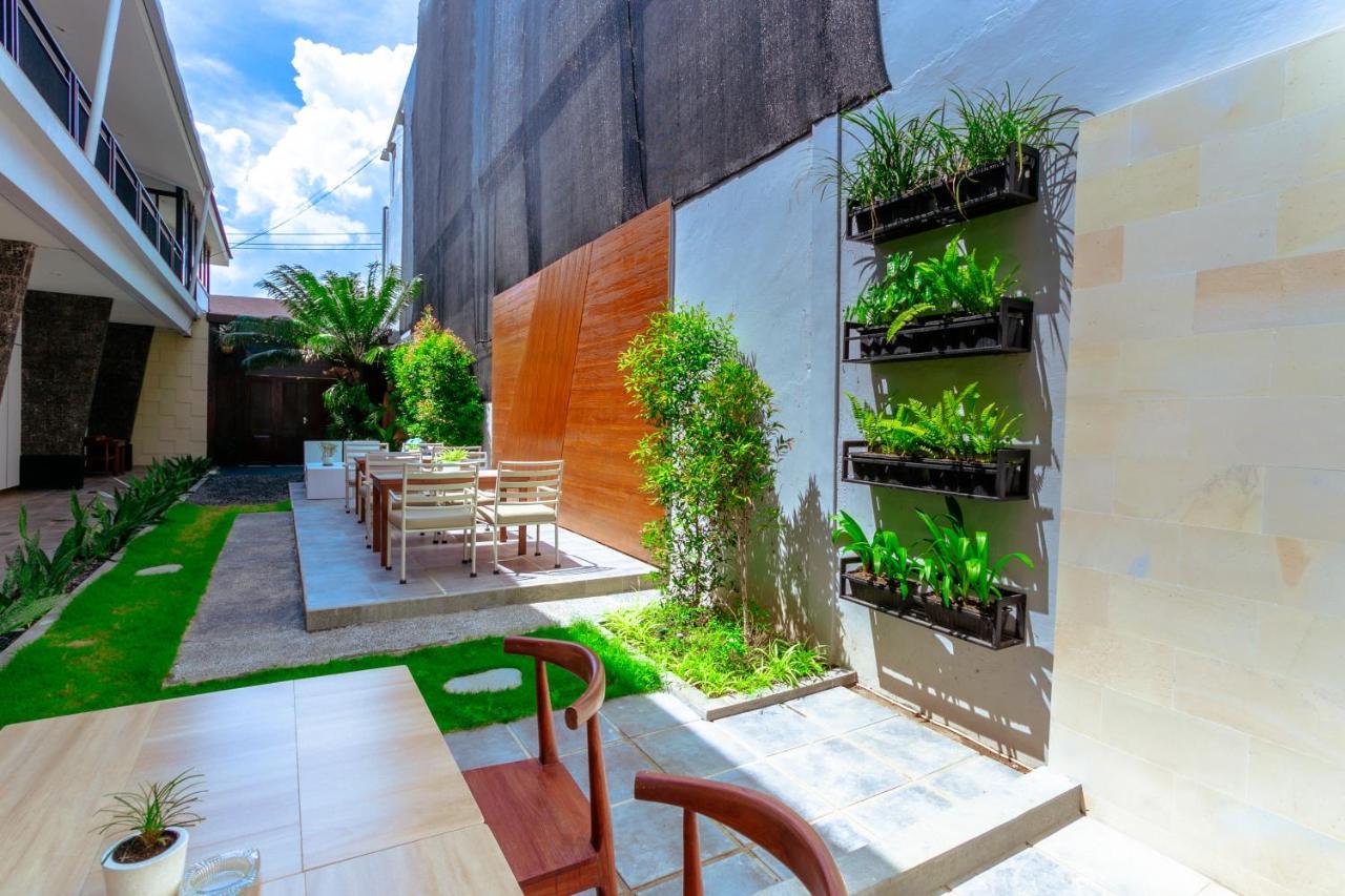 Lega Legi Town House Seminyak By The Lavana Экстерьер фото